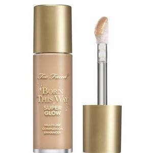 Too Faced Born This Way Super Glow Hydrating/Highlighting Skin Enhancer